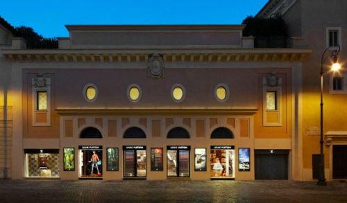 tumblr lyvy56F2AQ1r56bid Τα εγκαίνια του flagship store της Louis Vuitton στη Ρώμη