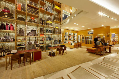tumblr lyvyfqj7Ze1r56bid Τα εγκαίνια του flagship store της Louis Vuitton στη Ρώμη