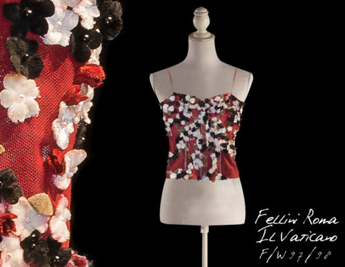 tumblr lzagveCE6F1r56bid Dolce & Cabbana corsets