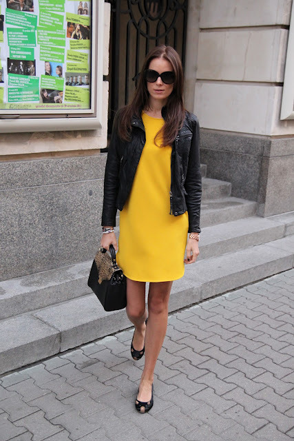 tumblr lzngj7wtSZ1r56bid The little yellow dress