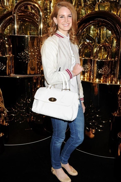 tumblr m2opcz2aPd1r56bid Mulberry releases a limited number of Del Rey bags early!