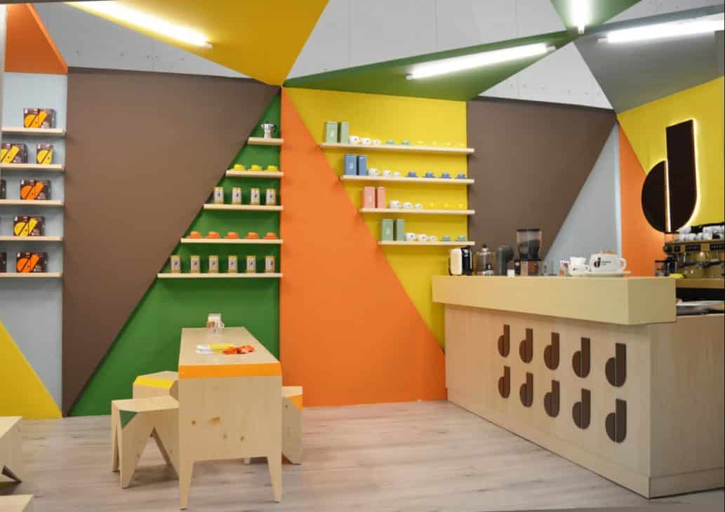 STAND FOR DANESI CAFFE @METROPOLITAN EXPO Η Bela Louloudaki συνδυάζει μοναδικά την αρχιτεκτονική και τον σχεδιασμό κοσμημάτων￼