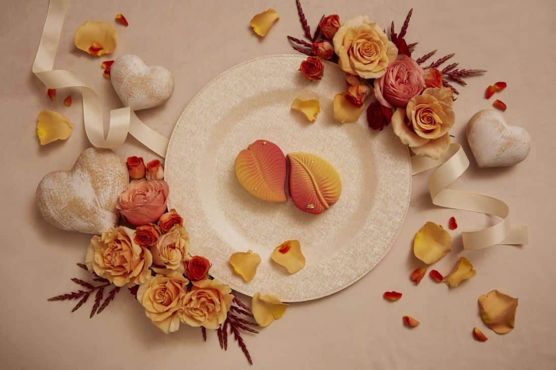 Valentines dessert leaf Προτάσεις για μια ρομαντική εμπειρία στο Ξενοδοχείο Μεγάλη Βρεταννία 