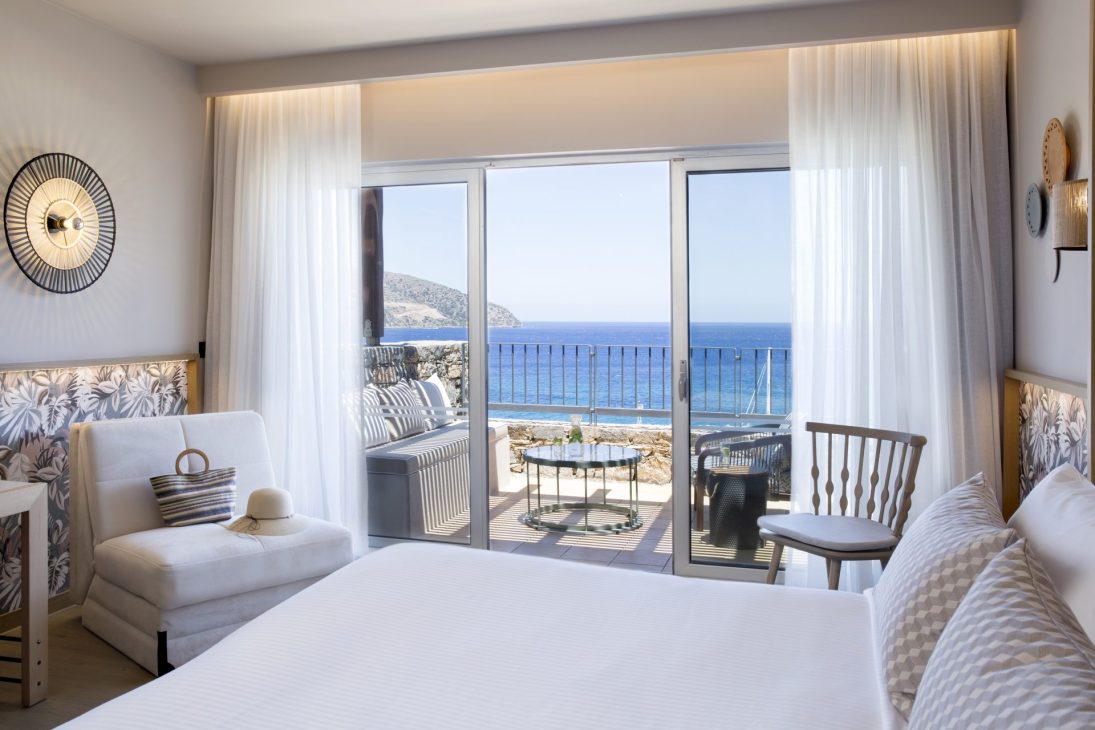 WGM Villa 2 Bedroom Maisonette Sea View Private Pool 1 Πολυτελείς διακοπές με θέα το πανέμορφο Κρητικό Πέλαγος