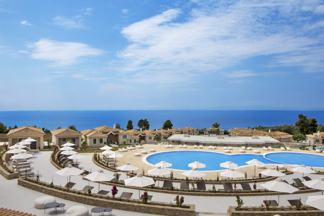 Deluxe Bungalow Sea View 6 Ajul Luxury Hotel & Spa Resort: Το νέο ιερό ευζωίας στη Χαλκιδική