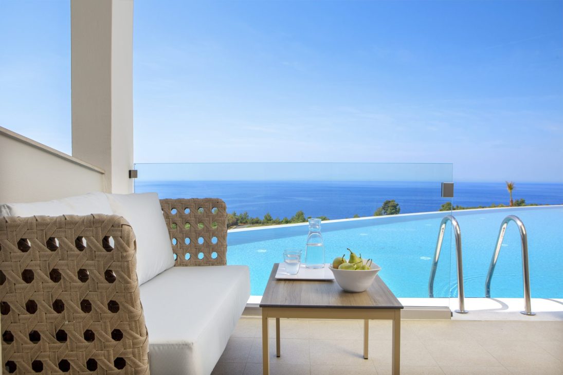 Deluxe Double Room with Sharing Pool 6 Ajul Luxury Hotel & Spa Resort: Το νέο ιερό ευζωίας στη Χαλκιδική