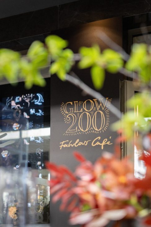 GLOW200 0117 AS To περιοδικό GLOW γιορτάζει τα 200 τεύχη του