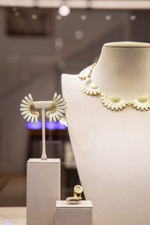Η νέα συλλογή κοσμημάτων Daisy Το νέο κατάστημα του οίκου Georg Jensen άνοιξε τις πόρτες του στη Γλυφάδα