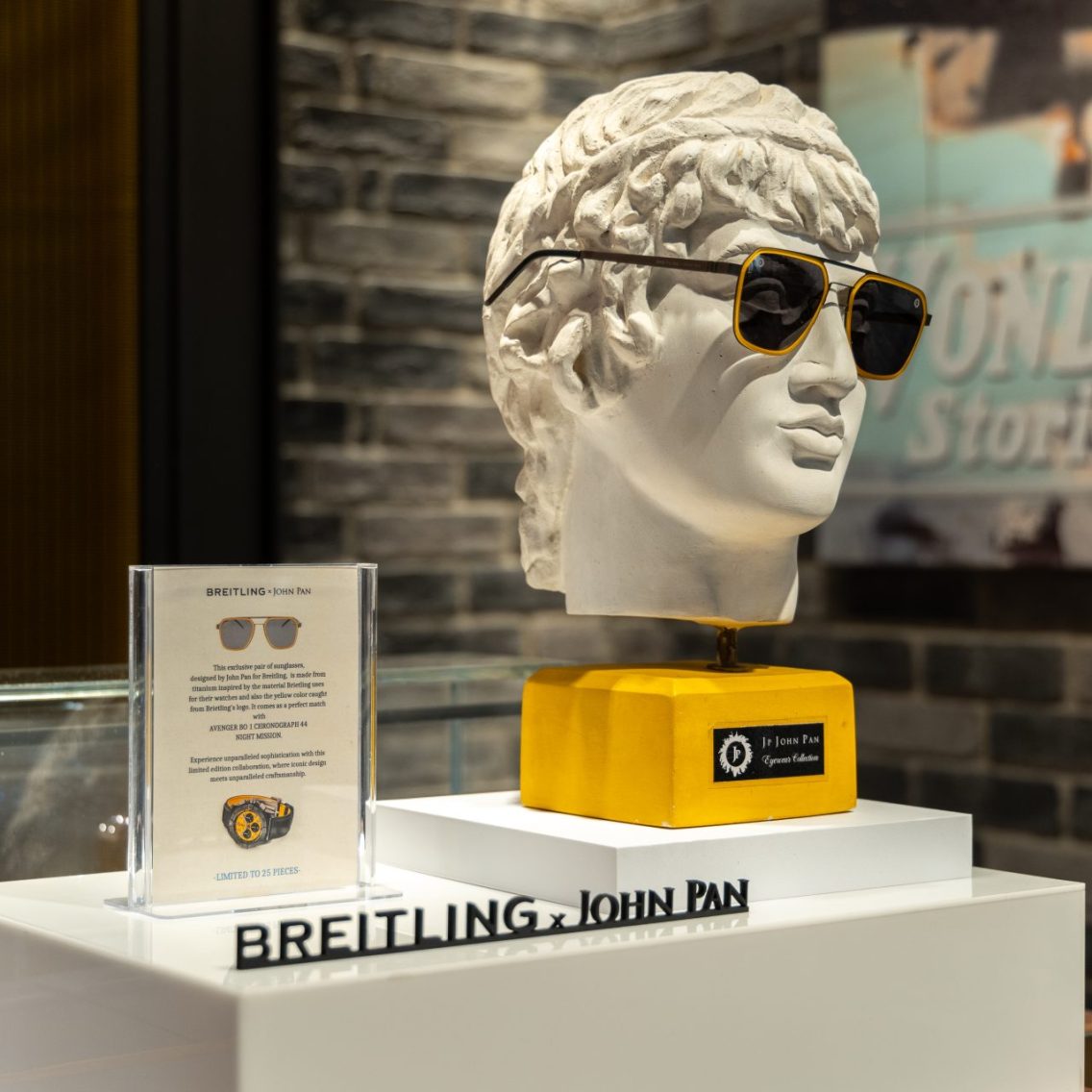 Η Breitling παρουσιάζει τον σχεδιαστή γυαλιών ηλίου John Pan