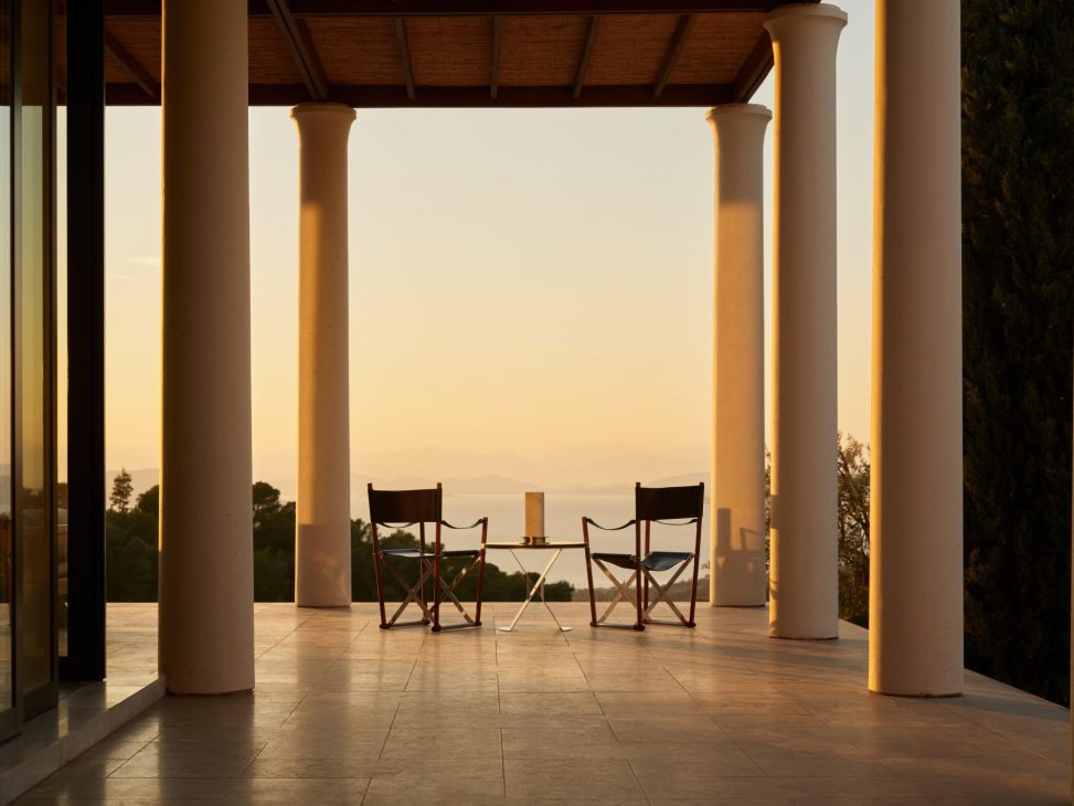 Amanzoe Greece Accommodation Villas Villa 3 Dining area 42825 Η διεθνής εικαστική έκθεση HANSHA στο Amanzoe