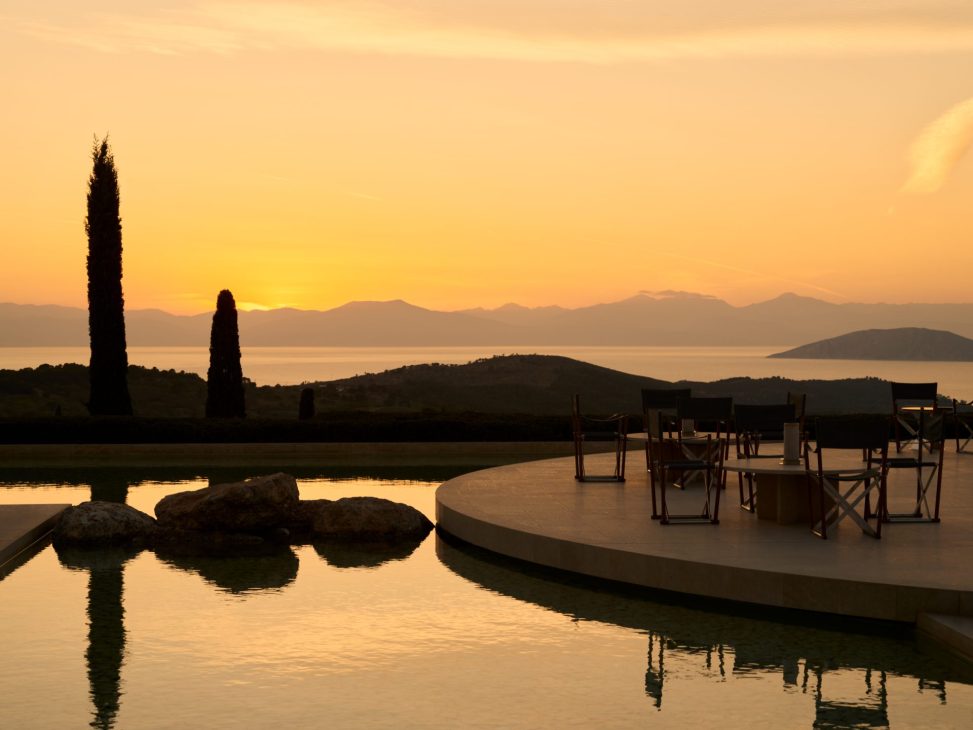 Amanzoe Greece Resort Views 42593 Η διεθνής εικαστική έκθεση HANSHA στο Amanzoe