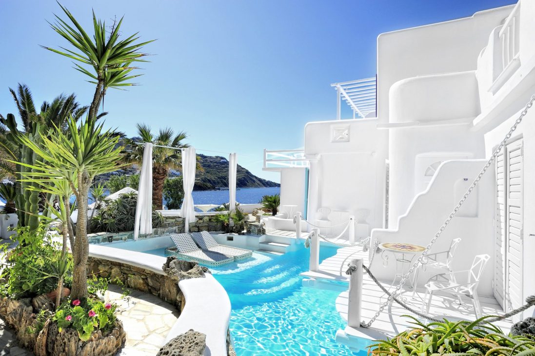 Royal 2 bedroom Suite with Private Pool Kivotos Mykonos, ένα καταφύγιο για την ψυχή και το σώμα