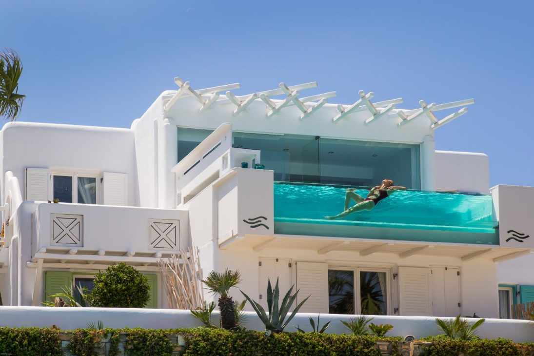 Signature Suite 130 with Private Glass Pool 2 Kivotos Mykonos, ένα καταφύγιο για την ψυχή και το σώμα