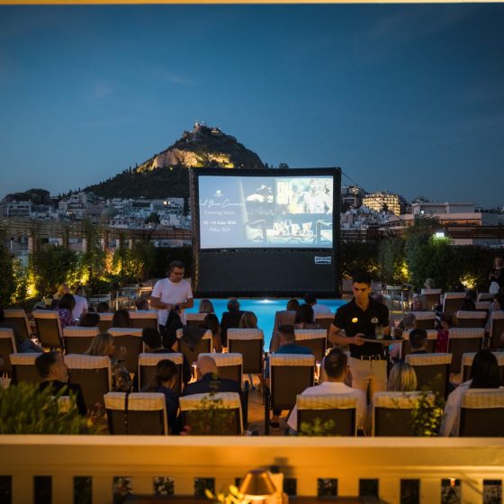 «Pool Your Cinema»: Η πιο μαγική καλοκαιρινή κινηματογραφική εμπειρία επιστρέφει στο GB Roof Garden